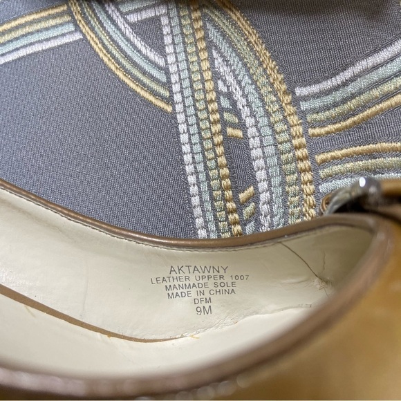 ANNE KLEIN - tawny patent leather slingback heels dark natural 9m - Picture 9 of 9